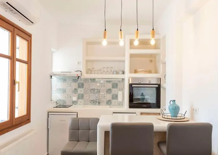 Theodora's * Krotiri